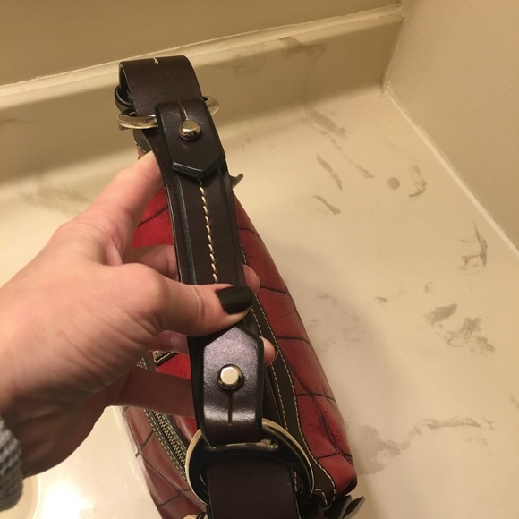 Gorgeous Authentic Donney and Bourke red leather. - Picture 3 of 5